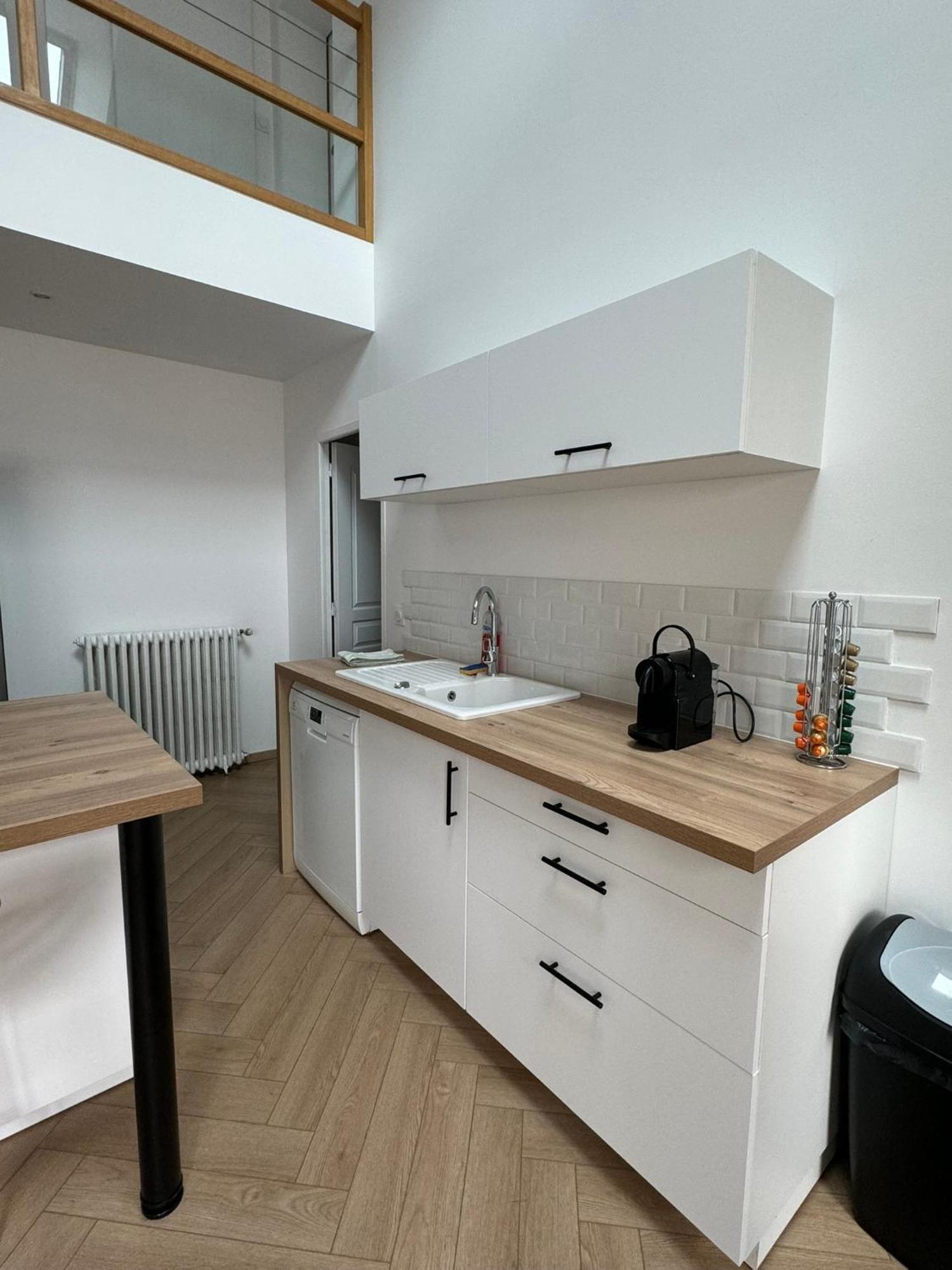 Appartement En Centre-Ville - Local Velos Disponible Mayenne Buitenkant foto