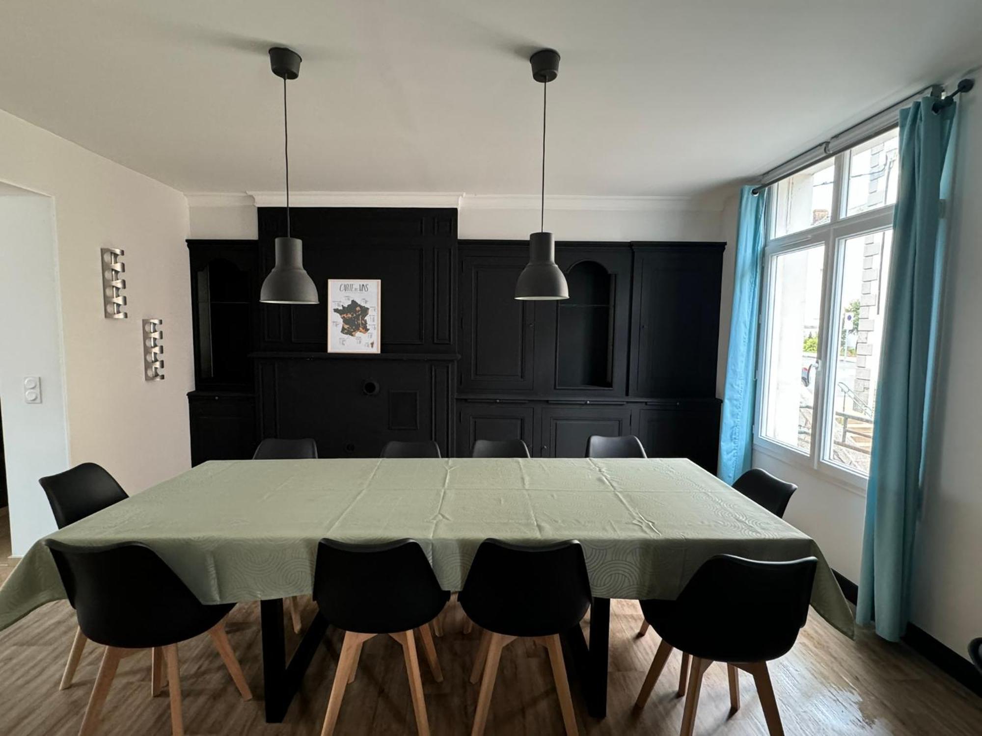 Appartement En Centre-Ville - Local Velos Disponible Mayenne Buitenkant foto